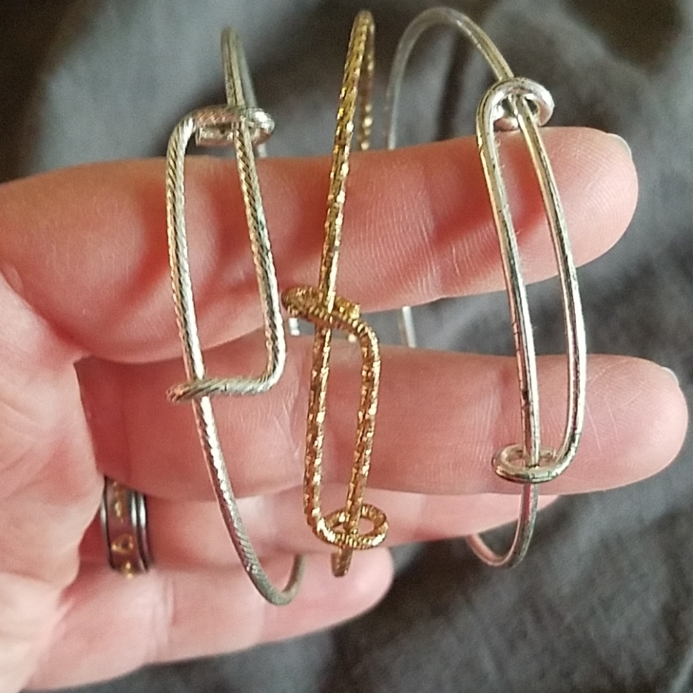 Bracelets - Picture 2 of 2